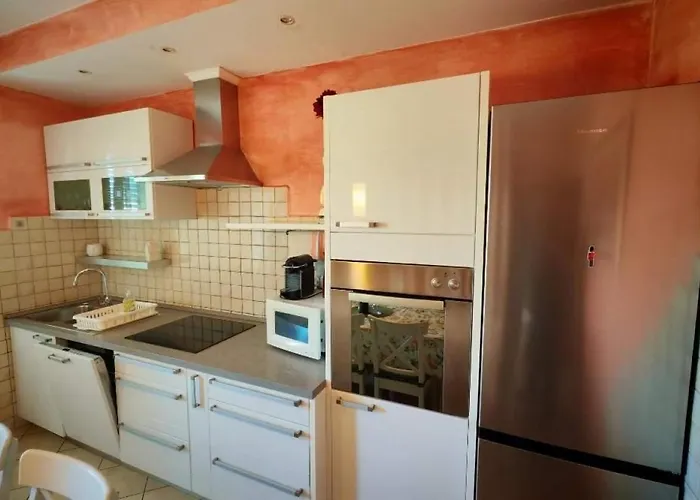 Apartamento By The Sea Rab - 25038 Rab Town