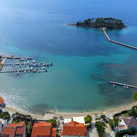 By The Sea Rab - 25038 * راب