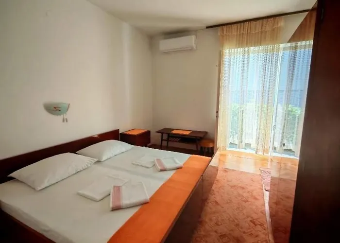 By The Sea Rab - 25038 *